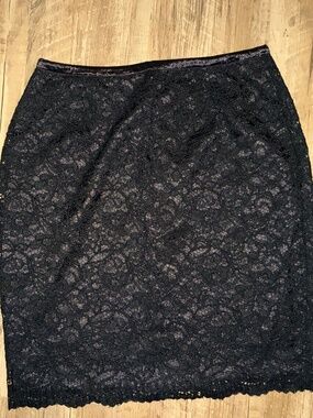 black INC International Concepts lace skirt, size 6